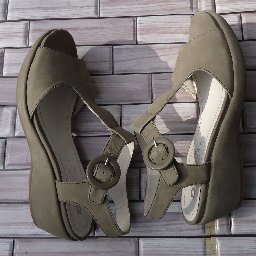 SIZE US 8.5. ARA Luftpolster nubuck leather slingback wedge sandals. - Picture 6 of 16